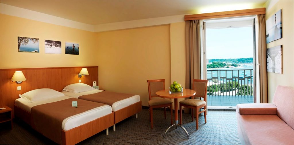 Hotel Neptun Twin Bed Sea View Balcony 1024x505 